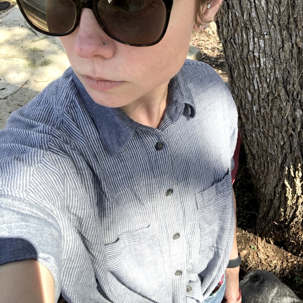 Meet your Posher, Elizabeth